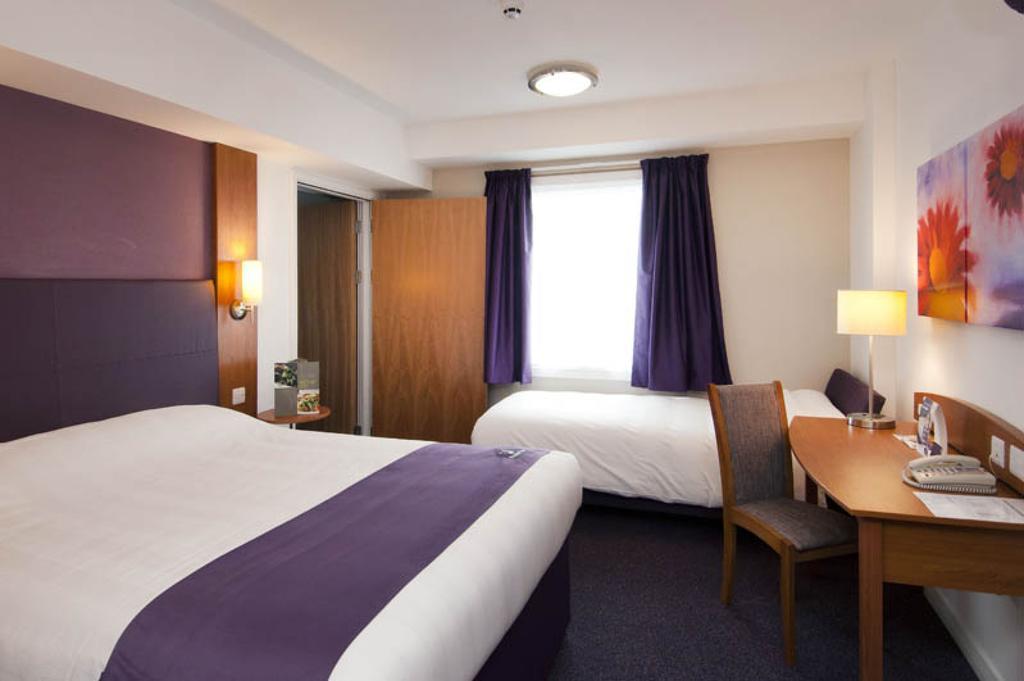 Premier Inn London Kensington Cameră foto